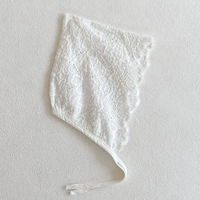 Touquinha de Renda